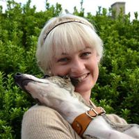 Fiona Allen的照片