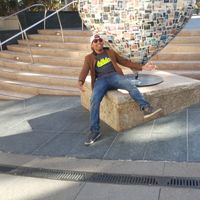 Colin Robinson的照片