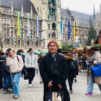 John+Ludwig Ocampo's Photo