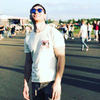 Oleg Shevelev的照片