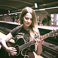 Fotos de Emily Barrie