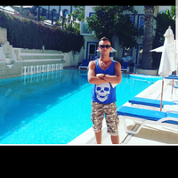 Esat Beytuli的照片