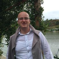 Jurgen Spahiu的照片