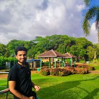 YUSUF SAYYED的照片