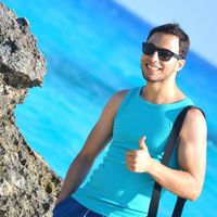 Sabri Rihan的照片