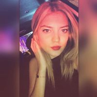 Özge Ülker的照片