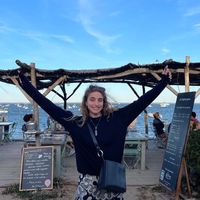 Mathilde Nau的照片