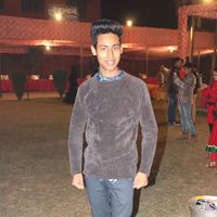 Photos de Aatiph Faraz