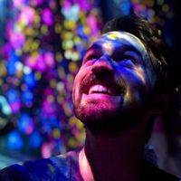 Fotos de Connor Sziklasi