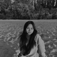 Amina Lebuzova的照片