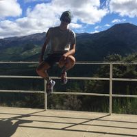 Esteban DeRothfieldman的照片