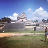 Yedrineth Hinojosa的照片