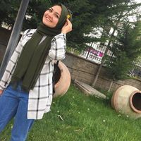 Ayşe Yaşaroğlu的照片
