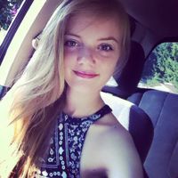 laurie lacroix的照片