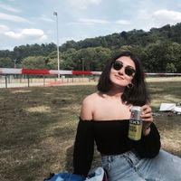 Ravza Güngören的照片