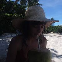 Lola Miron Valdivieso的照片