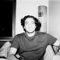 Ungan Deniz Sak的照片