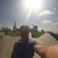 Barney Fairburn的照片