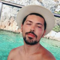 Le foto di Can Yastı