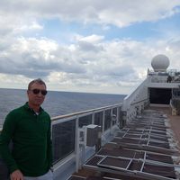 reza tavakoli的照片