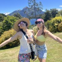 Valen y Agus Truccone's Photo