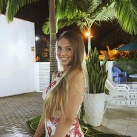 Maíra Portes's Photo