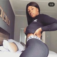 Yasmine Aurelie's Photo