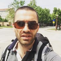 Qazim R Maliqi的照片