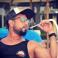 Adnan Al Ghazali的照片