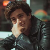 Abraham Valverde的照片