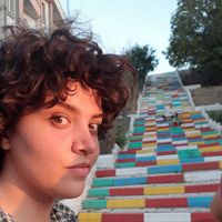 Elnaz Hesami's Photo