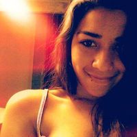 Larissa Lopes的照片