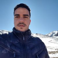 Zakaria Choubi的照片