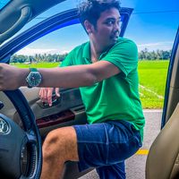 Sebastian Hutagalung's Photo