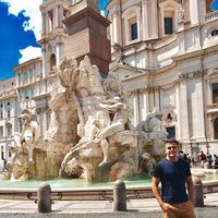 Timur Türker的照片