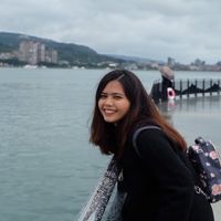 Yanin Saengmanee's Photo