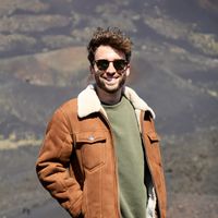 Roger Escaño的照片