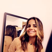 Yasmine Djebrouni的照片