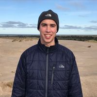 Jake Strauss的照片