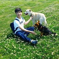 Dong Ju Hyeon的照片