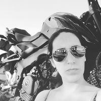 Gabriela Chareun's Photo