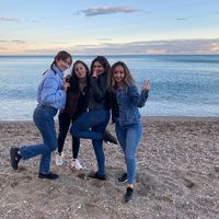 Egenur Aykın的照片