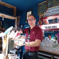 Istvan Csoti的照片