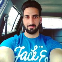 Umar Ilyass的照片