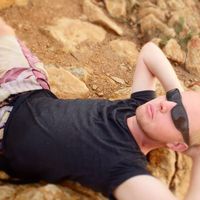 Yougoz Keller的照片