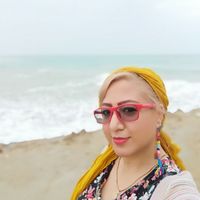 Sana Saeedian的照片