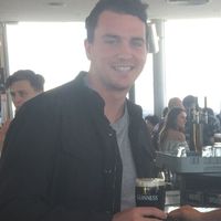 Ethan Simone的照片