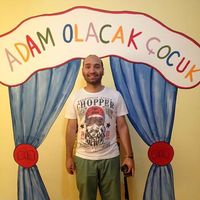 Ismail Akman的照片