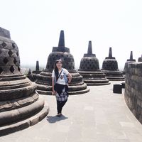 Yeni Indayani's Photo