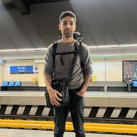 Navid Azarshab's Photo